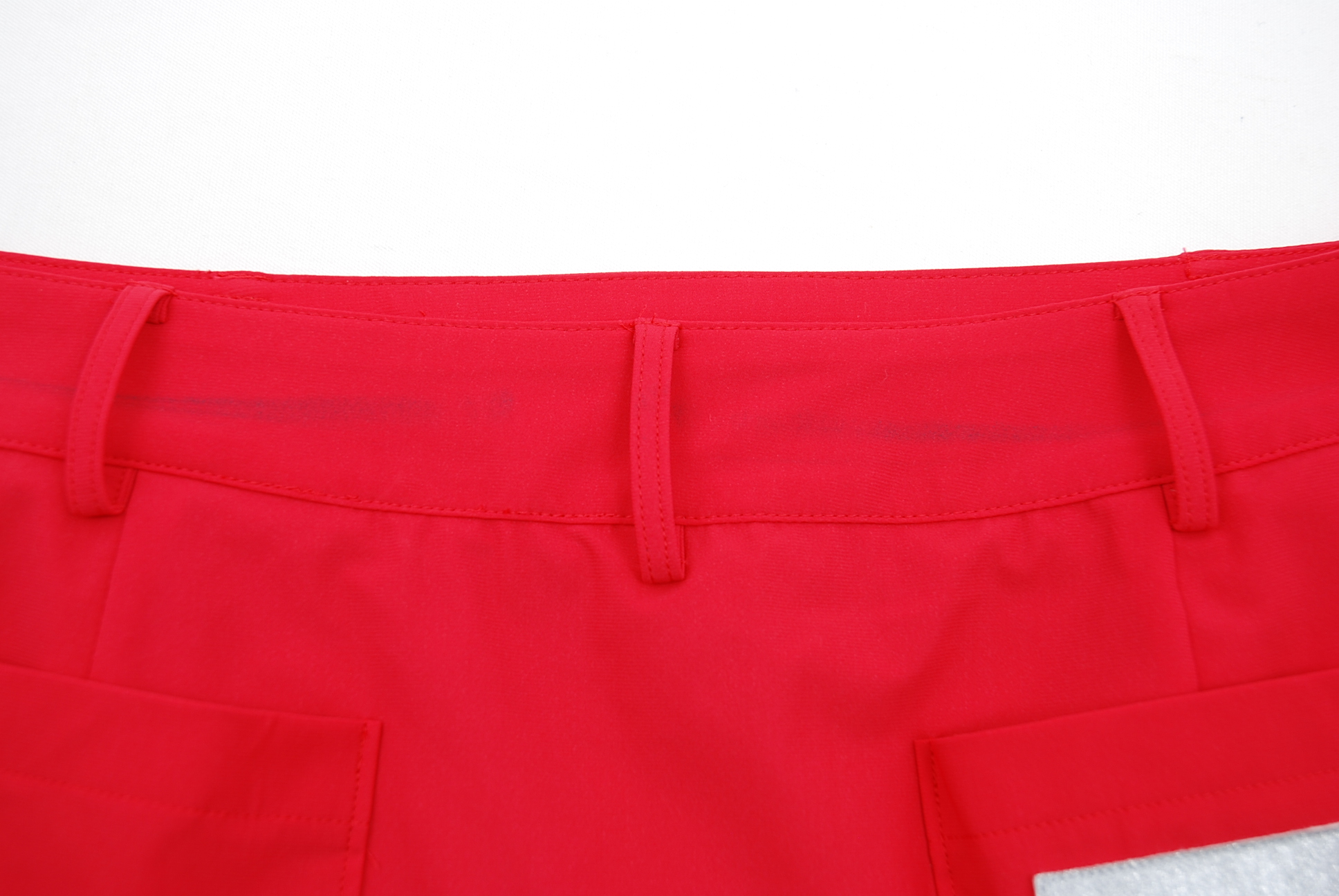 品質満点 Coco アルチビオ Archivio 横プリーツデザインスカート 裏銀色素材 赤 レッド 40 L Used ネコポス発送可 スカート Elcheparqueempresarial Es