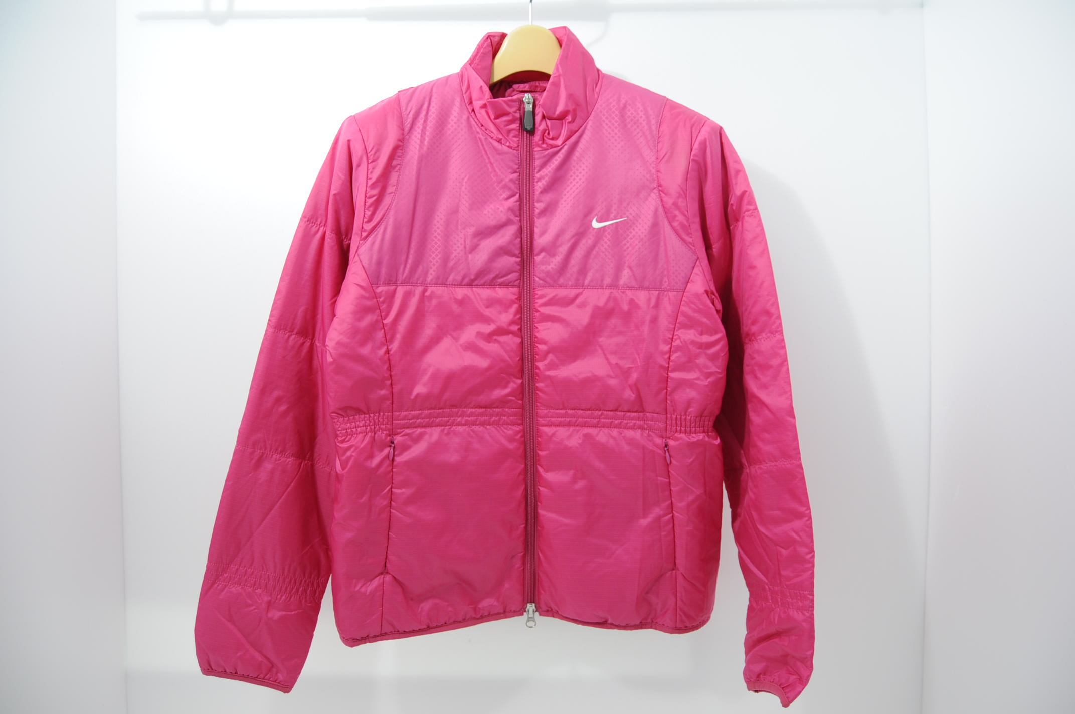 中古ゴルフウェアのレディースnike ナイキを激安価格でお探しならココゴルフ