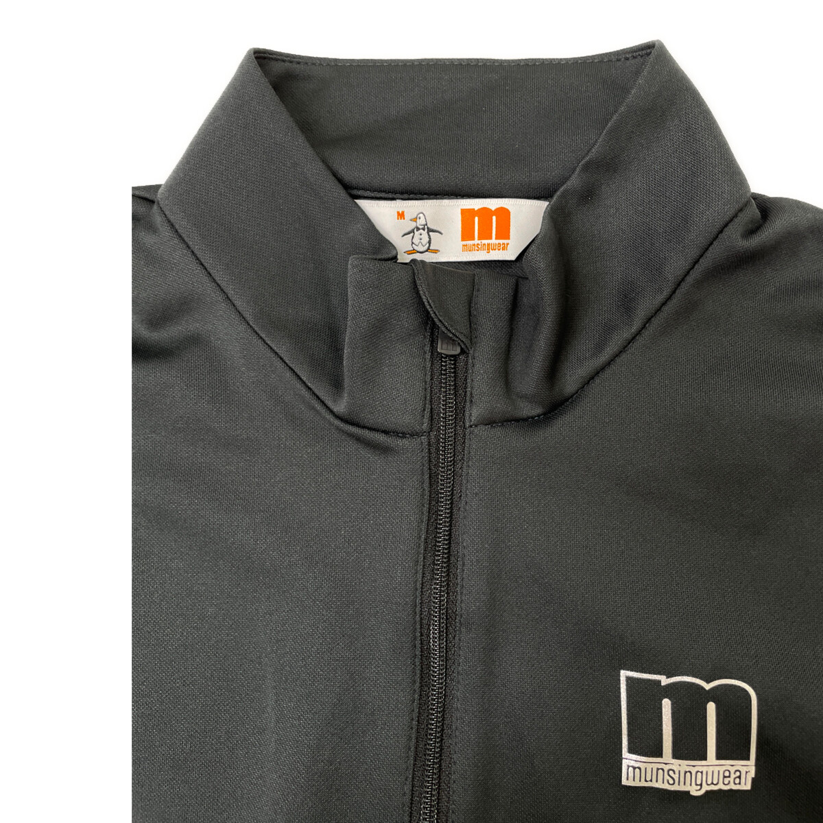 Munsingwear - coco 中古 マンシングウェア Munsing wear レディース 半袖シャツ M 黒 ブラック ハーフジップ コミック柄 中古 レディース マンシングウェア Munsing wear 半袖シャツ M