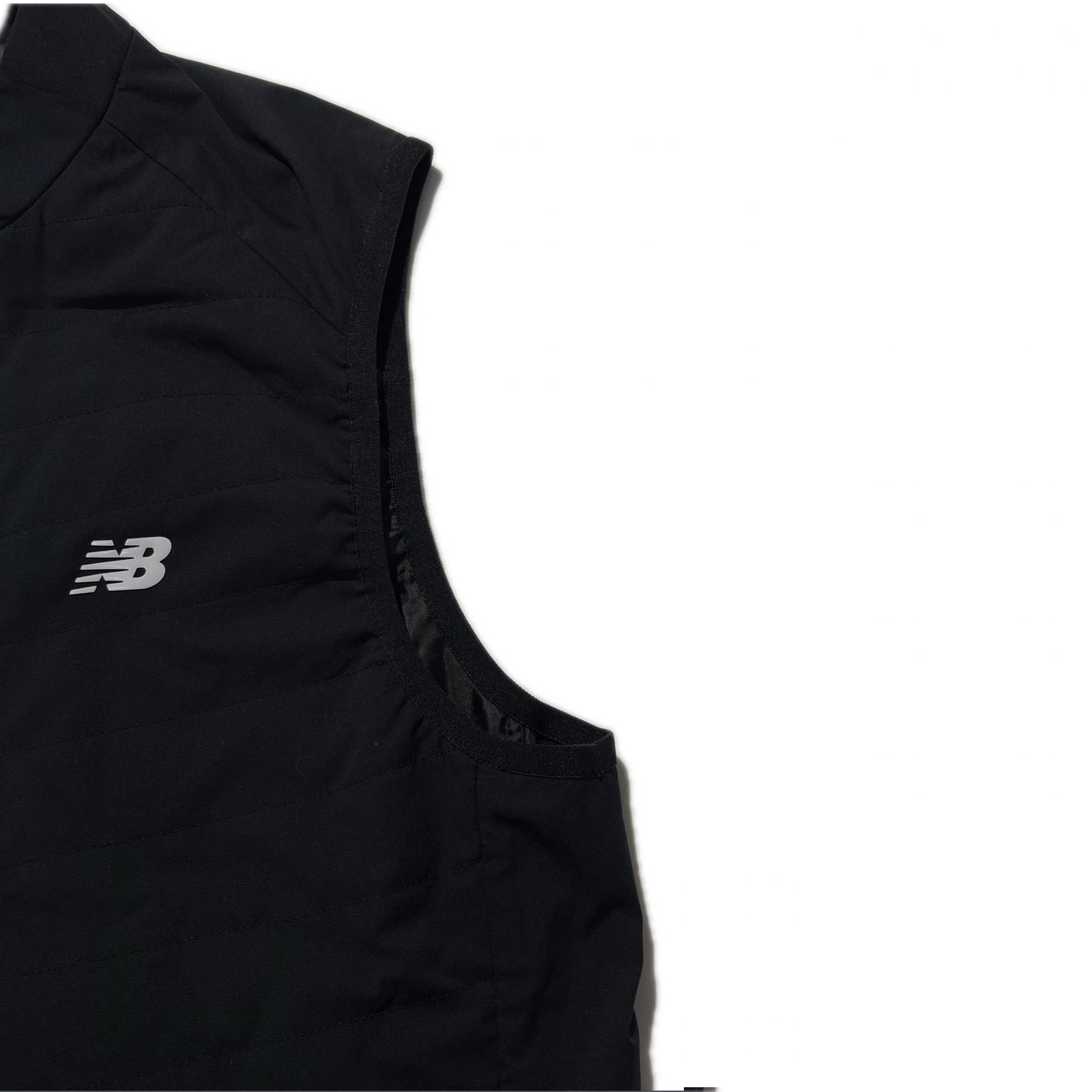 ★希少 XLサイズ★ ニューバランス ゴルフ ダウン 中綿 ベスト 黒 ゴルフ ☆希少 XLサイズ☆ ニューバランス ゴルフ ダウン 中綿 ベスト 黒